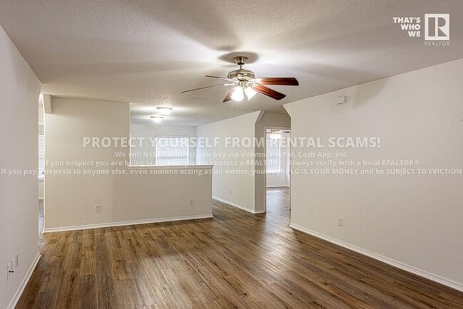 Photo - 2280 Bunker Ln