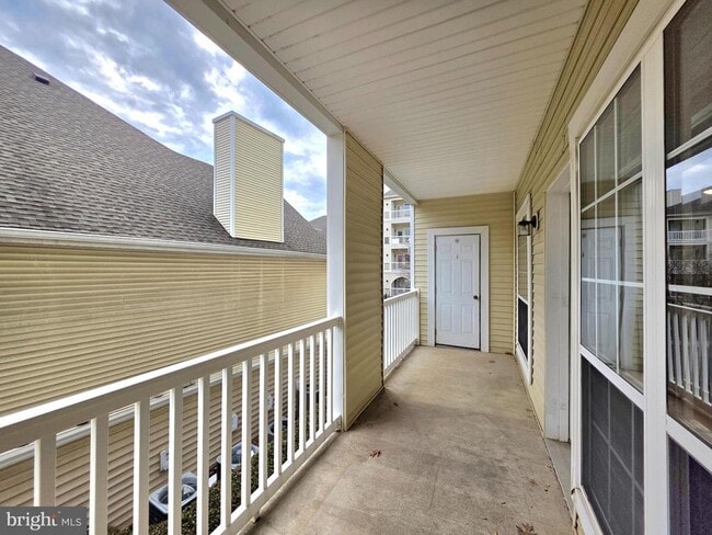 Photo - 4560 Strutfield Ln Unit 1203