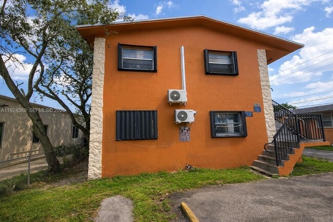 Photo - 2580 NW 139th St Unit 1