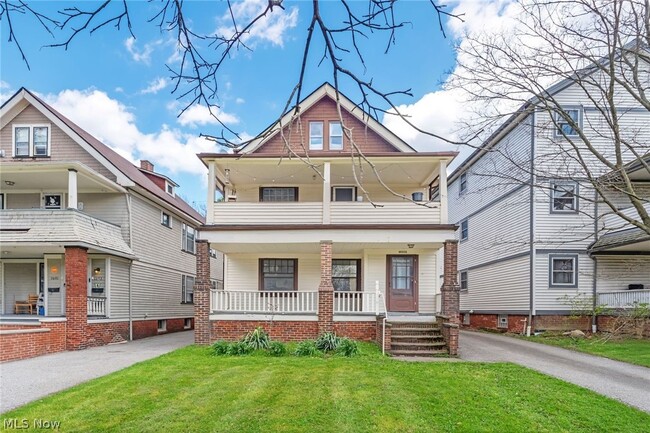 Building Photo - 1695 Glenmont Rd Unit Lower