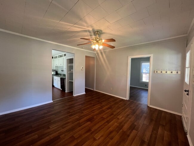 Photo - 363 Pine St