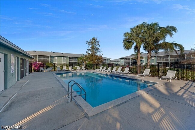 Photo - 154 Cypress Way E Unit 1102