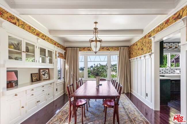 Photo - 811 Occidental Blvd