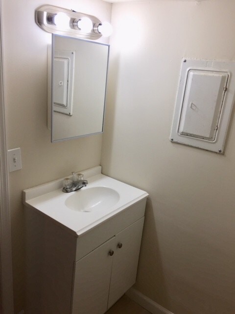 Photo - 4607 Eastern Ave