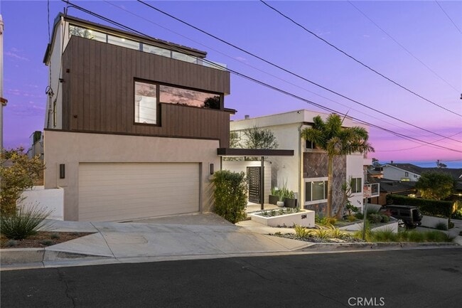 Photo - 504 Hazel Dr