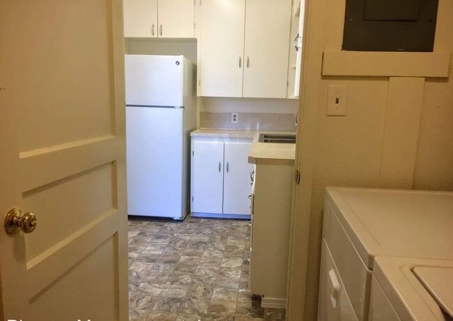 Photo - 1063 NE Barager Ave Unidad 1063 A Barager Ave