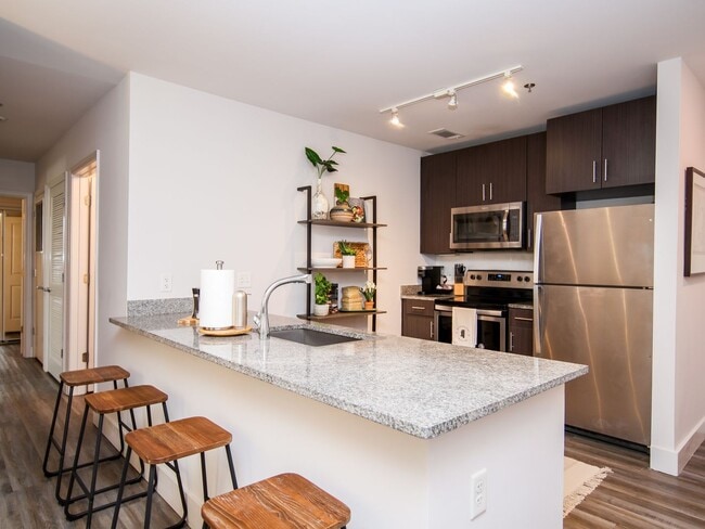 Photo - 3BD/3.5BA FOR RENT ON THE SQUARE Unit 506