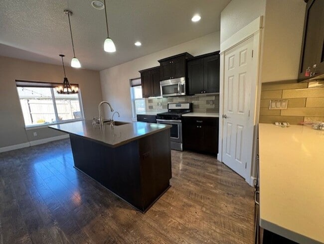 21308 NE Evelyn Ct