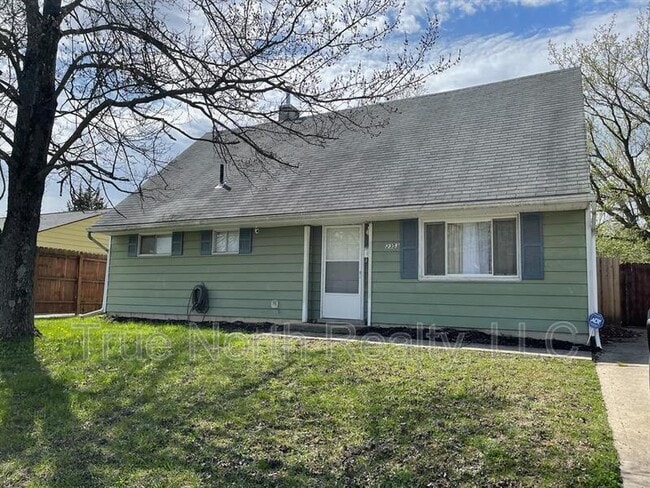 Building Photo - 2353 Hanna Dr