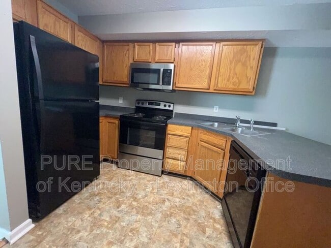 Photo - 226 Mousas Way
