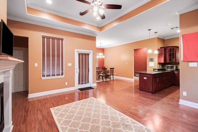Photo - AVAILABLE FOR RENT IN LAFAYETTE!