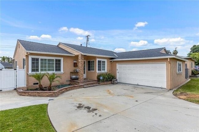 12020 Springview Dr