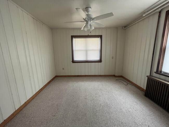 Photo - 207 Sycamore St