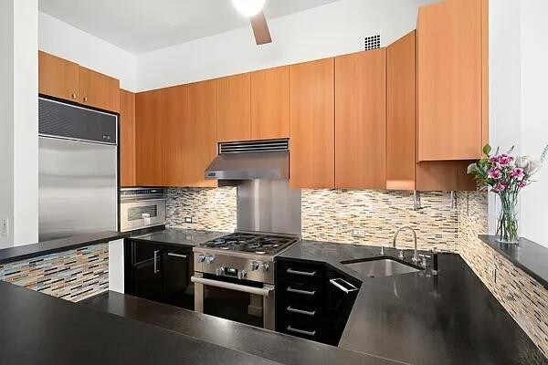 145 Nassau St Unit 19A