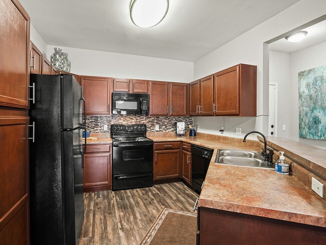 Photo - Advenir at Grand Parkway West