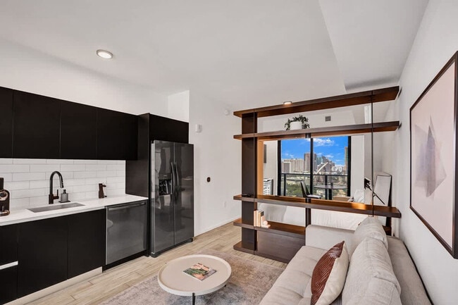 Photo - 398 NE 5th St Unidad SI ID1504079P