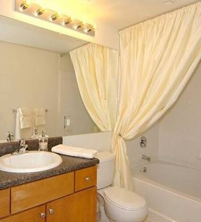 1299 Corporate Dr Unit SI FL2-ID3829A