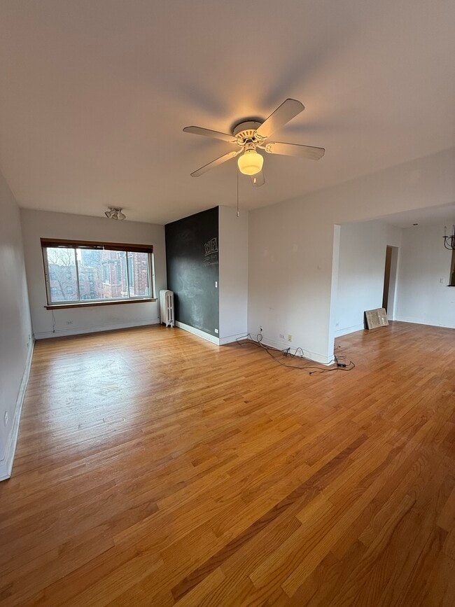 Photo - 928 W Sunnyside Ave Unit 3W