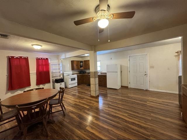 Photo - 1481 Burger St