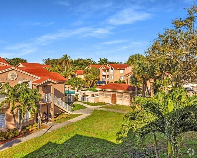 Building Photo - 15770 SW 106th Terrace Unit 303 Rental