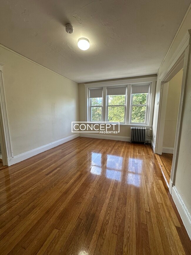 Building Photo - 231 Park Dr Unit 32