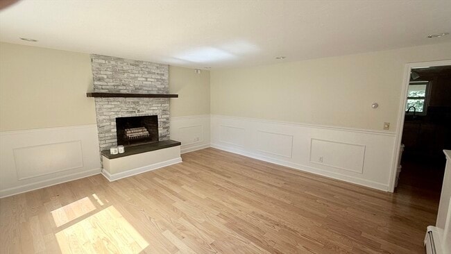 Photo - 258 State St