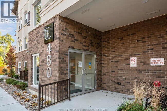Photo - 480 Fairview Blvd Unit 205