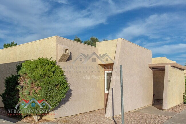 Photo - 712 W 14th St