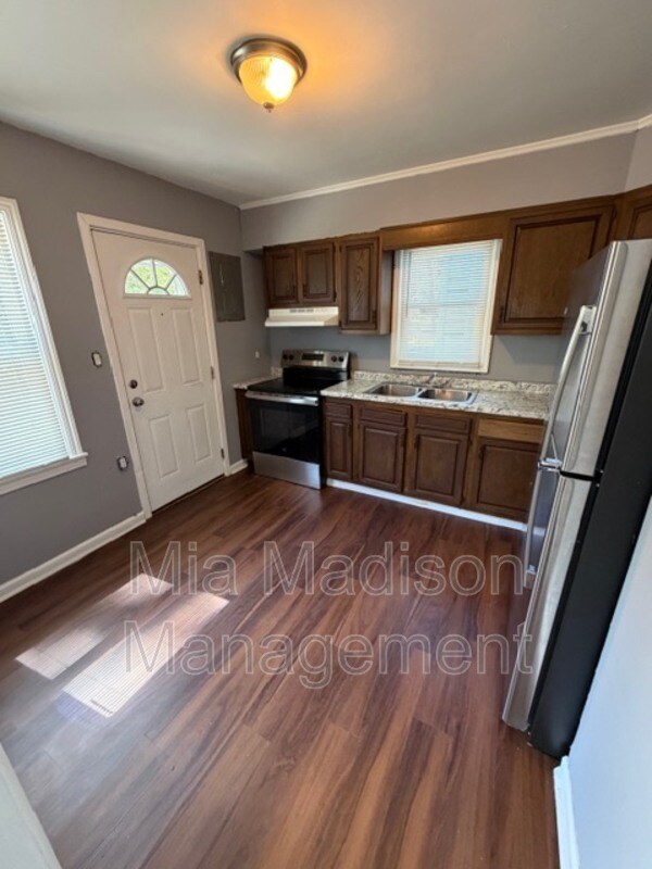 Photo - 5321 Athena Dr