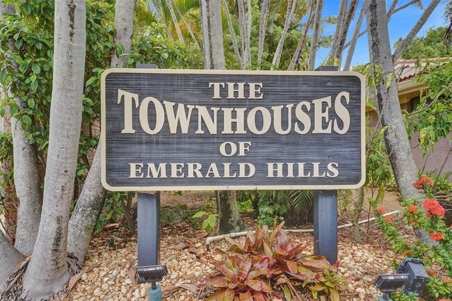 Photo - 103 Heatherbrook Way