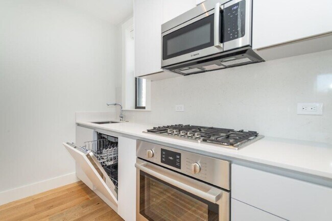 Photo - 12 Elko St Unit 8