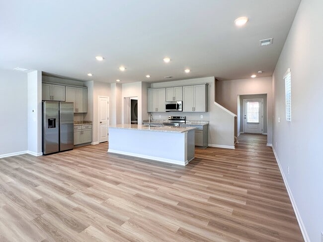 Photo - Crescent Valley