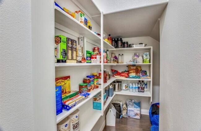 Photo - 4215 Snow Goose Trail