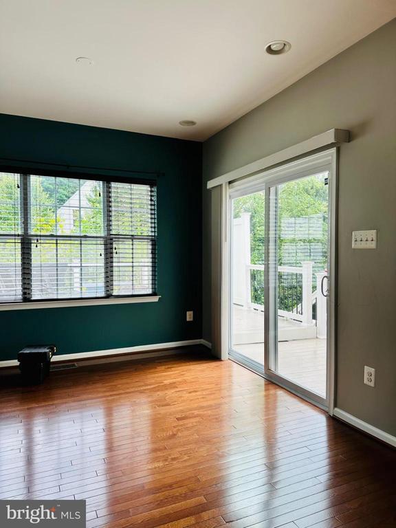 Photo - 6764 Green Mill Way