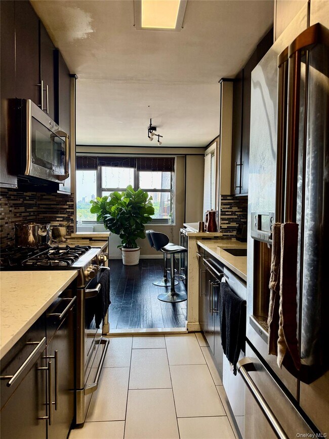 Photo - 61-20 Grand Central Pkwy Unit B 1103