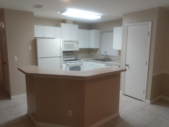 Photo - 7446 Pond Cir Unit 7446