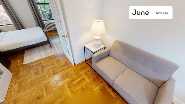 Photo - 715 E 5th St Unit 2D