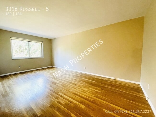 Building Photo - 3316 Russell-5 Unit 5