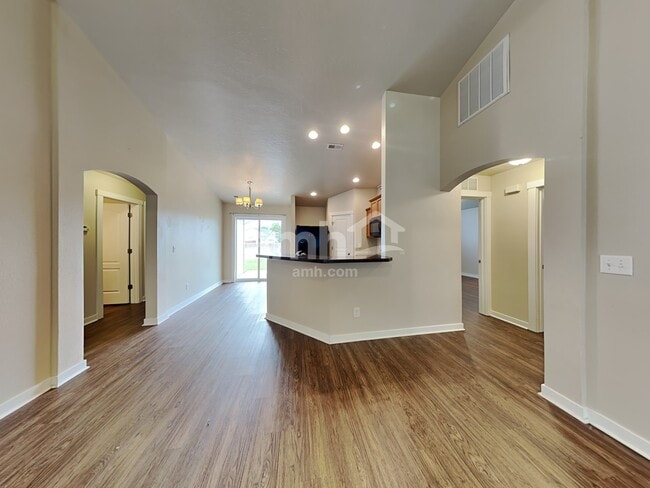 Photo - 1765 N Buffalo Bill Ave