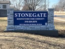 Building Photo - Stonegate MHP Rental
