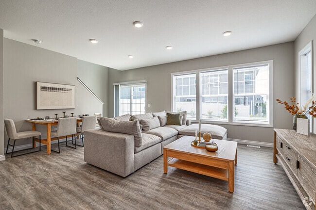 3BD, 2.5BA - 1600SF