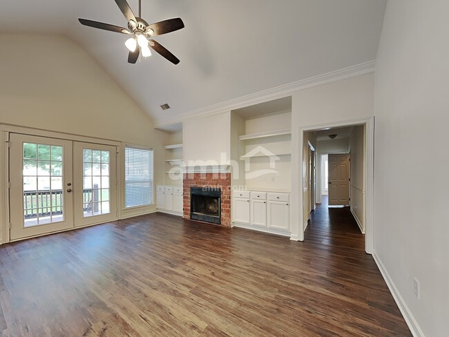 Photo - 109 Magnolia Dr