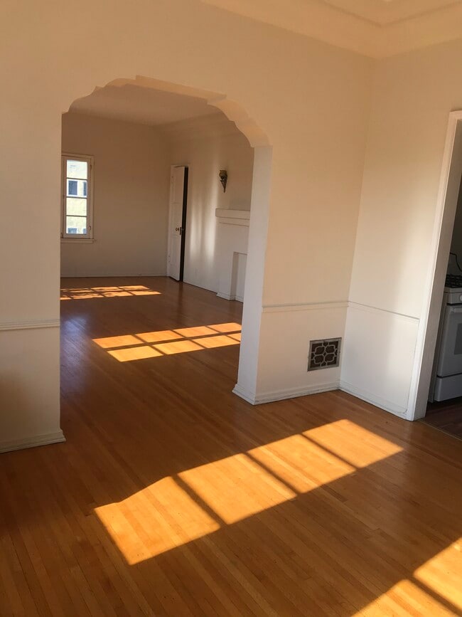 Photo - 1426 Alvira St Unit 1426