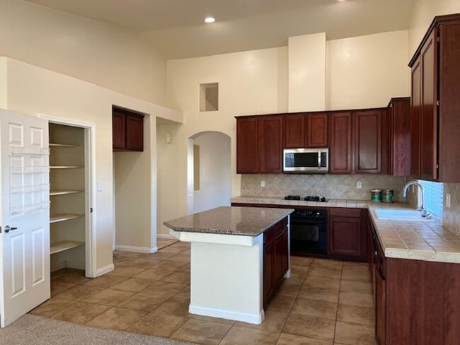 Photo - 13003 Lake Pueblo Way