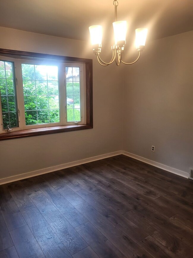 Photo - Updated 3 Bedroom in Penn Hills - Off-Stre...
