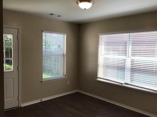 Photo - 4706 Buescher Ct