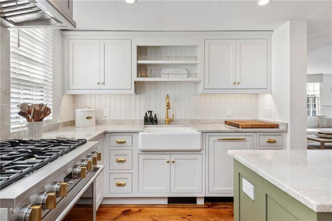 Photo - 108 Prospect Hill St