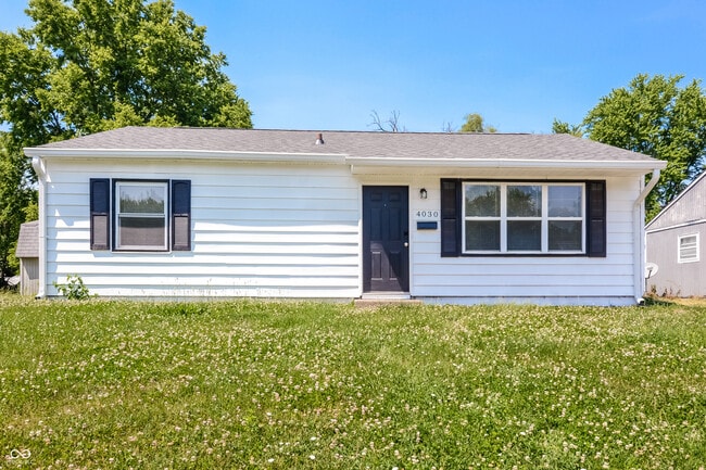Building Photo - 4030 Kalmar Dr