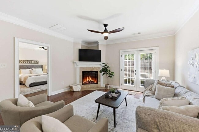 Photo - 2826 Fox Wood Ln