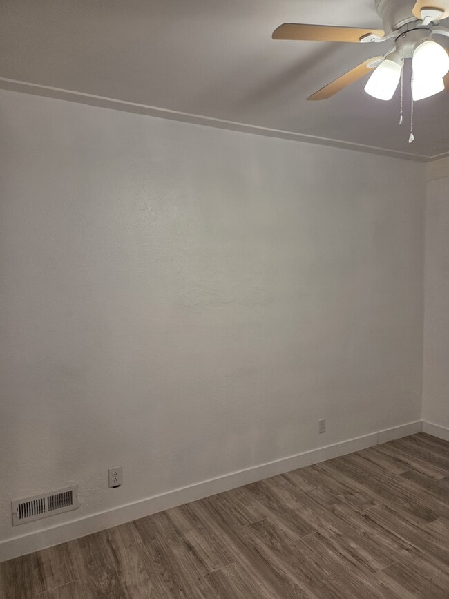 Photo - 224 Eureka Ave